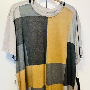 Nike Mens T-shirt